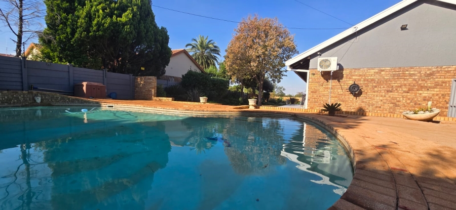 3 Bedroom Property for Sale in Doringkruin North West